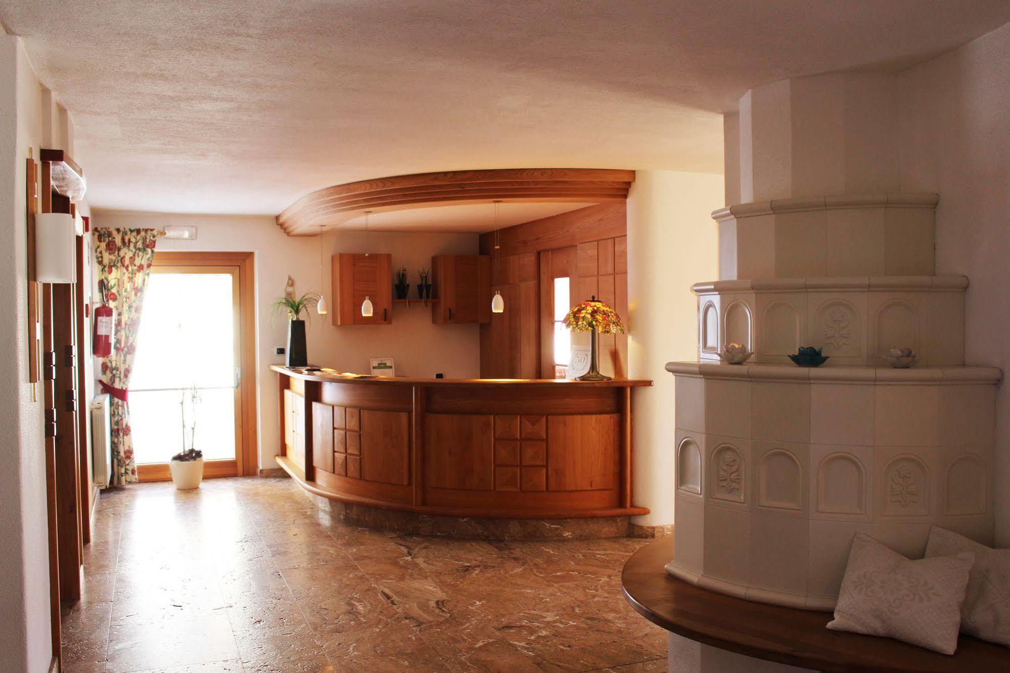 Nature Hotel Delta Colfosco Bagian luar foto